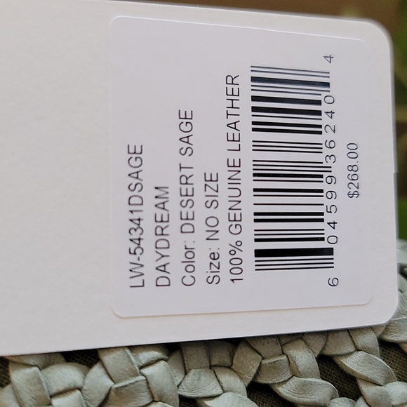 HOBO Daydream Leather Crossbody Bag - Picture 8 of 13